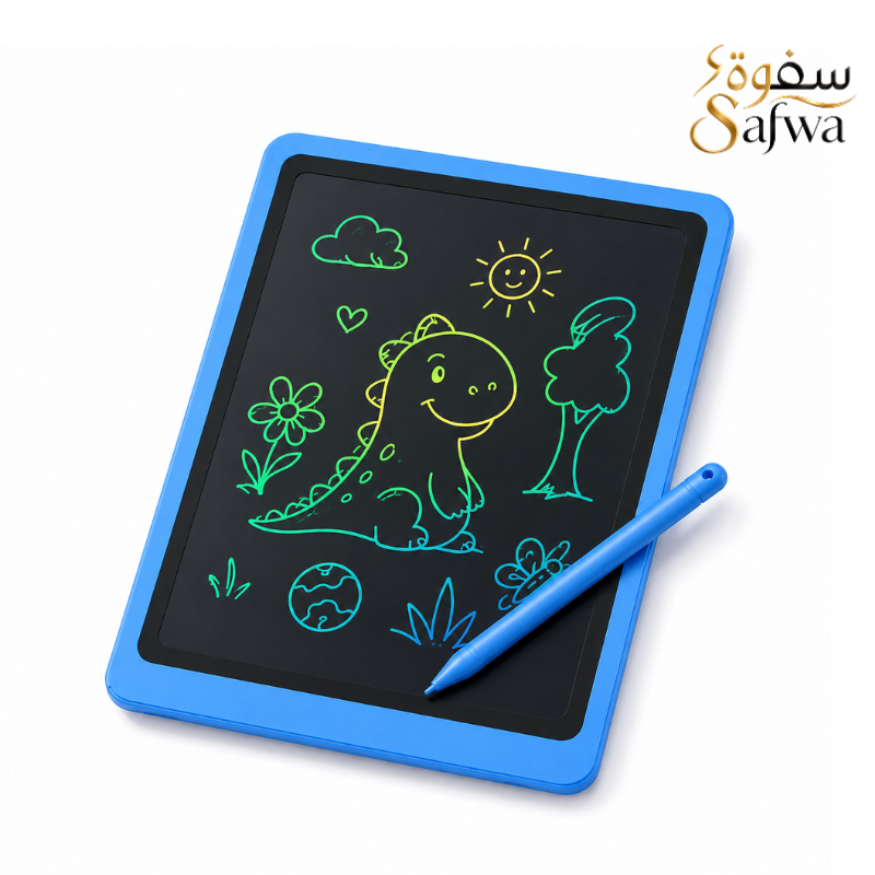 طفل يستخدم جهاز الرسم LCD من Safwa Store للأنشطة الإبداعية